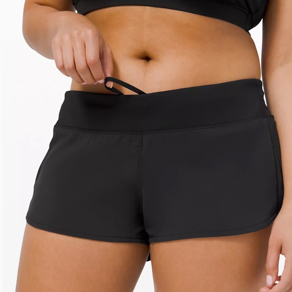 Lululemon Speed Up Low-Rise 2.5”